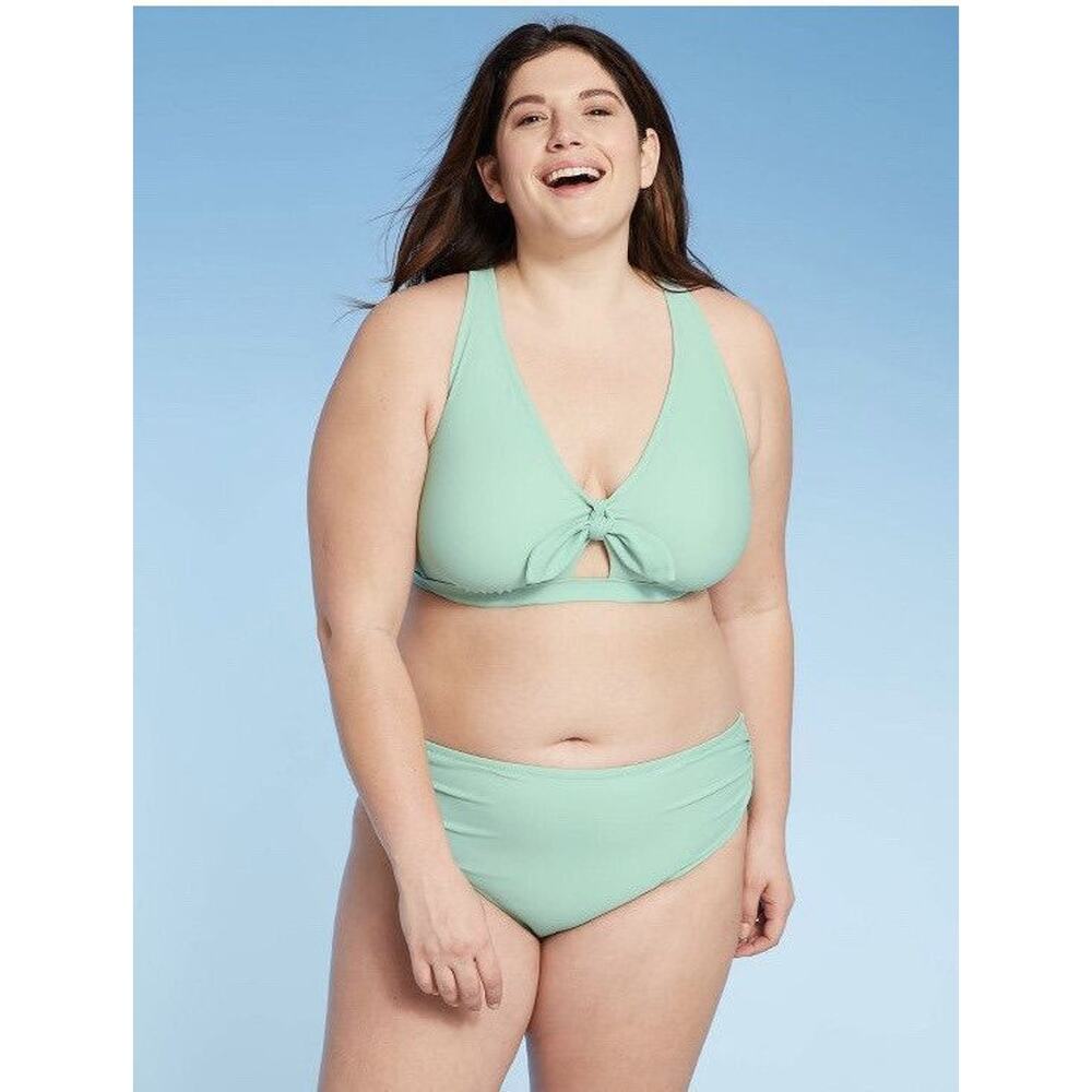 Kona Sol Women’s Plus Size Mint Green Bikini Top